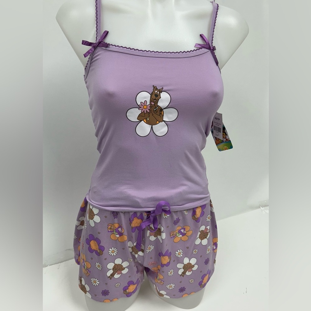 NWT- Scooby Doo Ladies Sleep/ Lounge Set